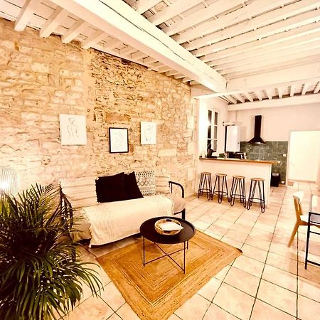 Le Moka Charmant Appartement Au Coeur De Ville Nimes Bagian luar foto